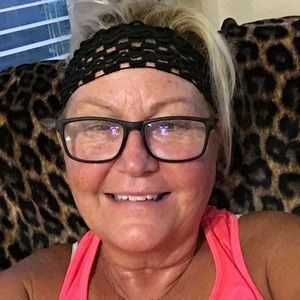 Meet your Posher, Cynthia